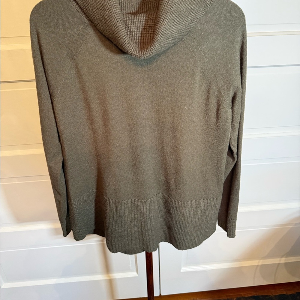 Cyrus Olive Green Ribbed Knit Sweater